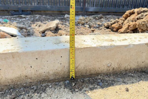 Construction Contractor (105)