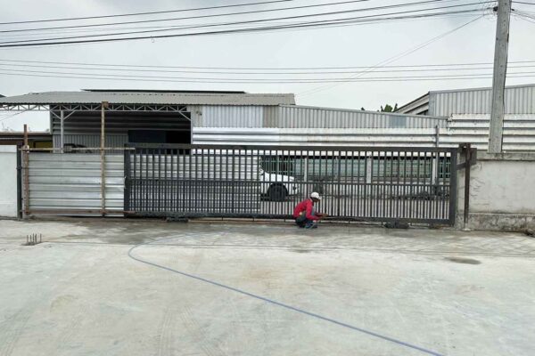 Construction Contractor (123)