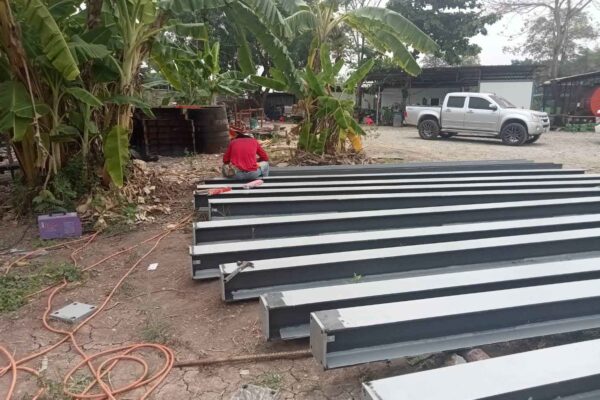 Construction Contractor (134)