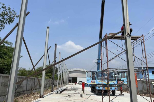 Construction Contractor (135)