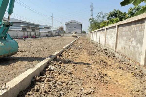 Construction Contractor (153)
