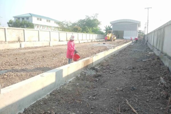 Construction Contractor (166)