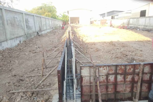 Construction Contractor (184)