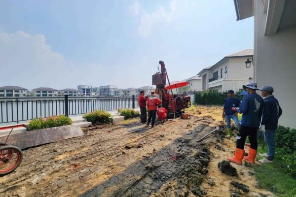 Construction Contractor (26)