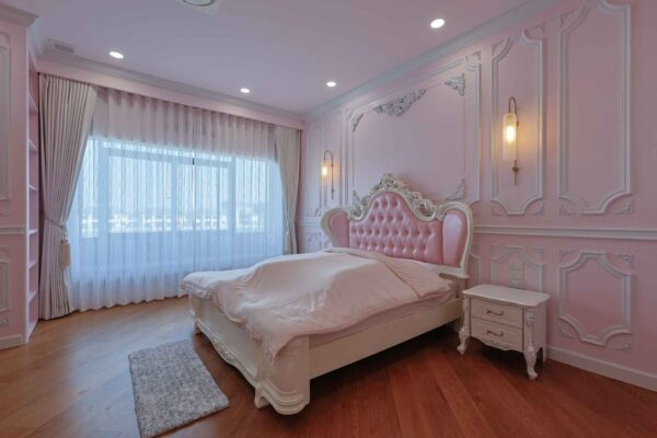 Interior Decoration (101)