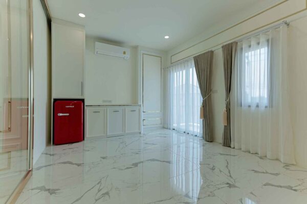 Interior Decoration (125)