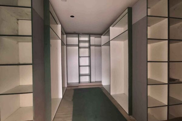 Interior Decoration (175)